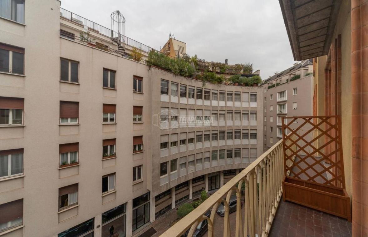 Milano: Incantevole Appartamento In Pieno Centro - Fancy Yellow Apartments Exterior foto